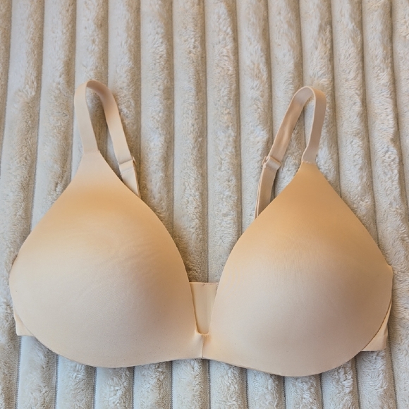 SKIMS Wireless Form Push Up T-Shirt Bra Nude 36C - Picture 1 of 5